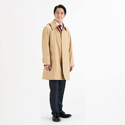 ANA×Aquascutum、撥水機能付きレインコート発売。付属ポーチで持ち歩き