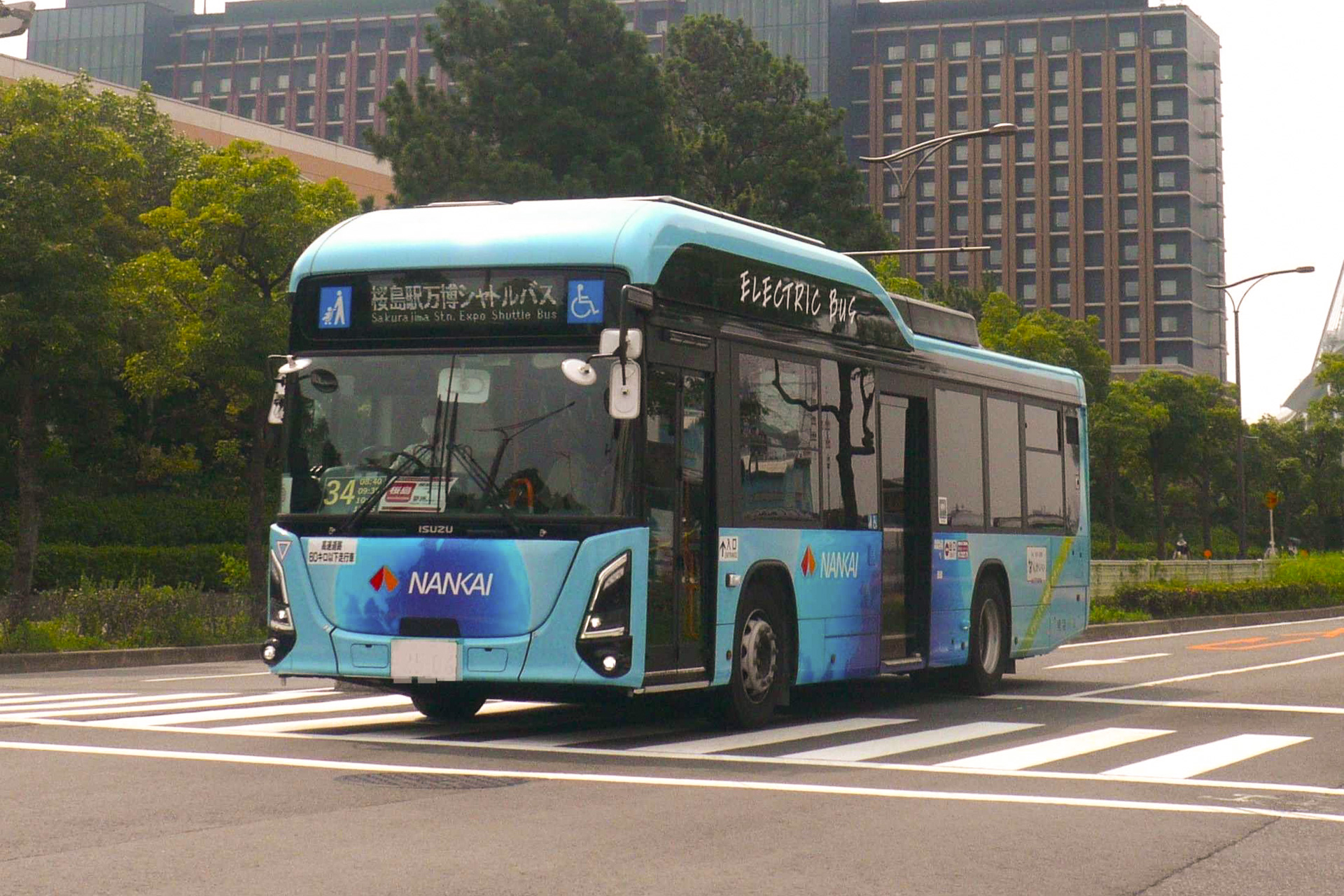 いすゞ「ERGA EV」