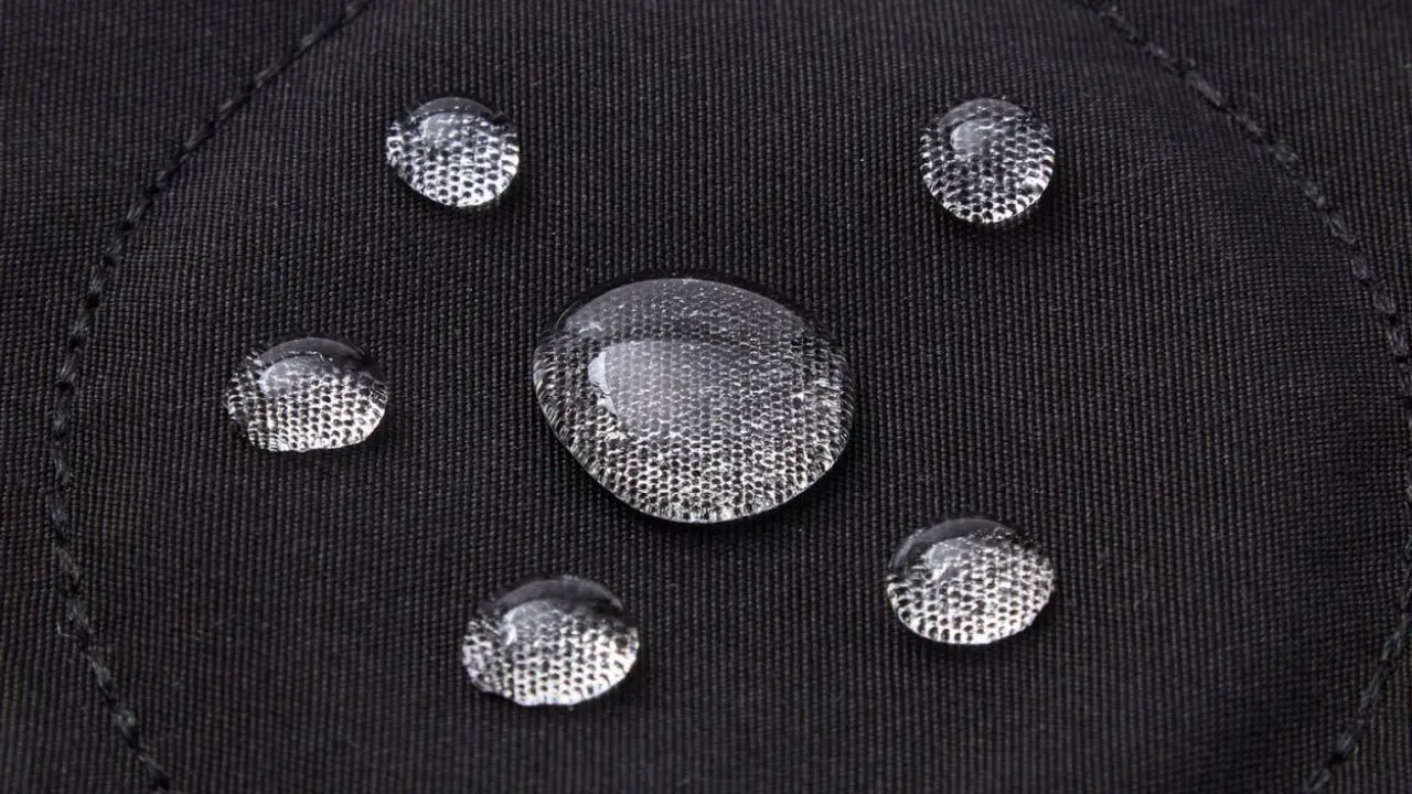 表面は撥水加工