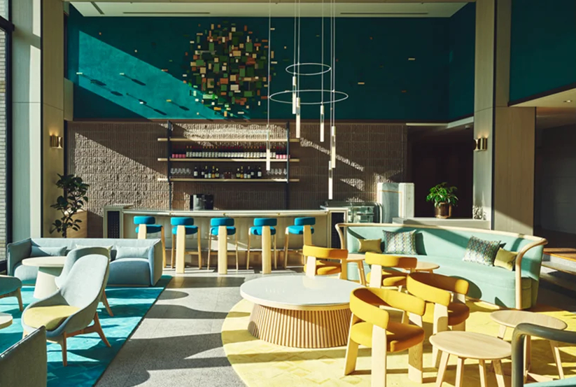 「ANAホリデイ・イン リゾート軽井沢」のロビーラウンジ