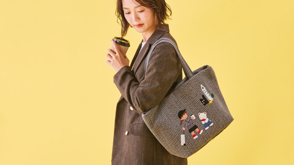 ファミリア×ピオヌンナル、NY・パリ・ハワイ旅行がテーマのコラボ