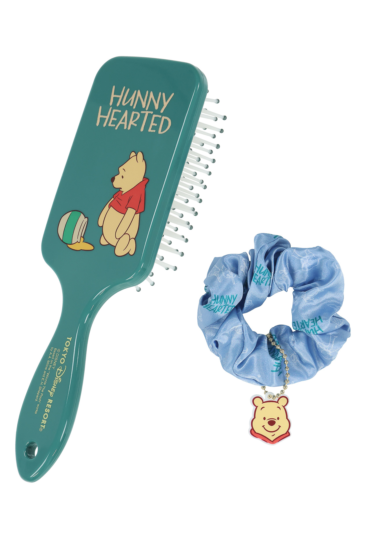 「ヘアブラシ＆シュシュ」（2400円）