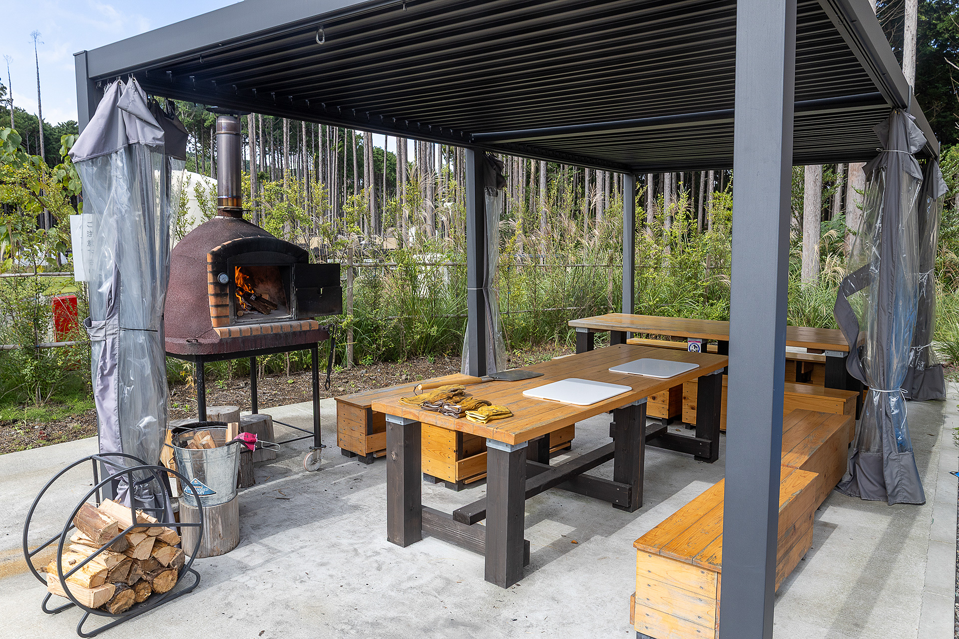 ピザ窯もあるのでピザ作り体験もできる。こちらも要予約