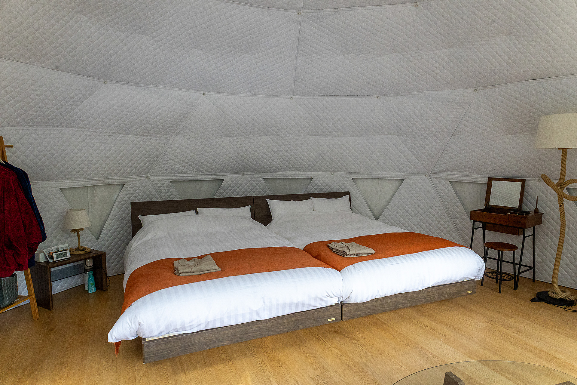 グランピングドームの内部