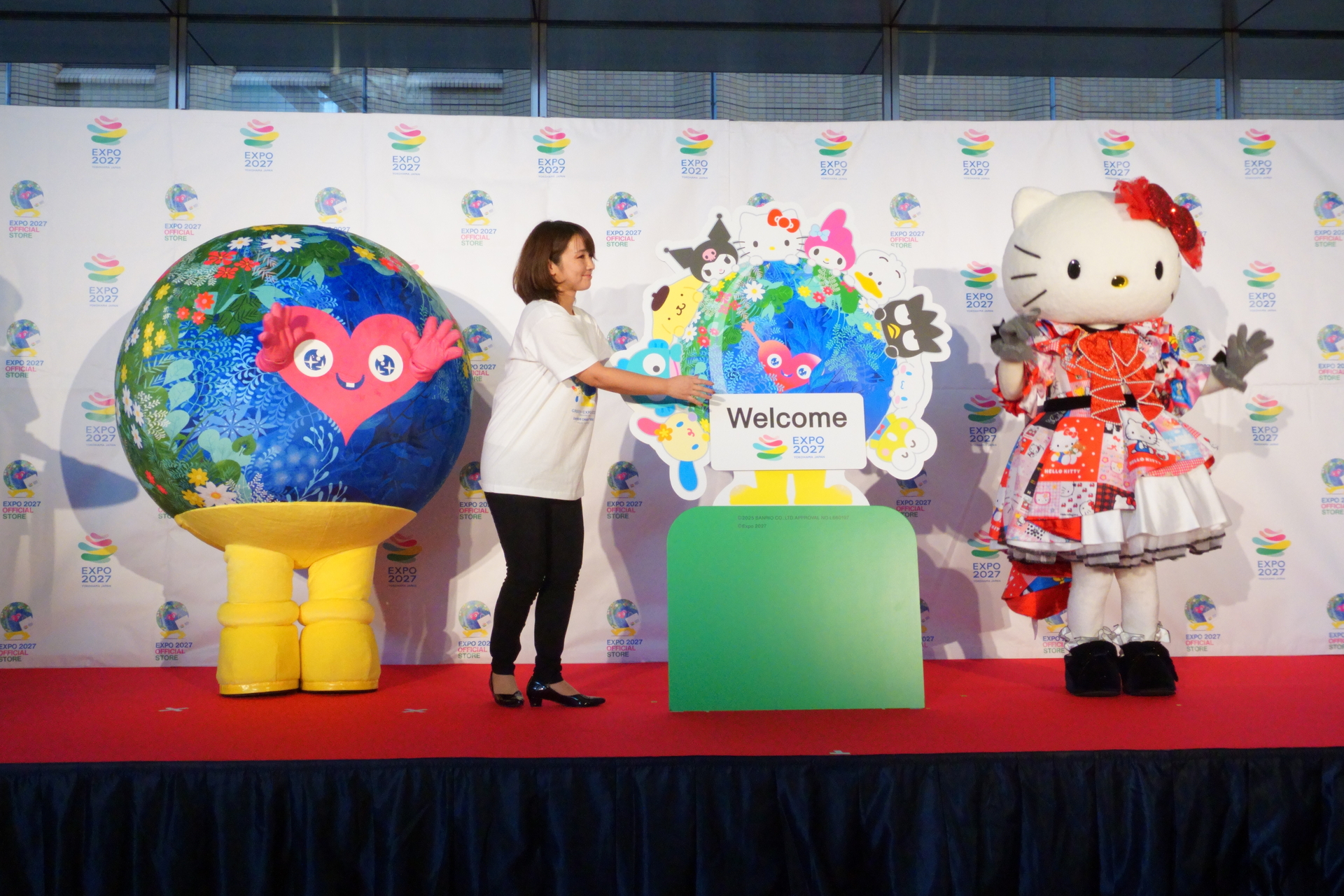 記念パネルを貼り付け！