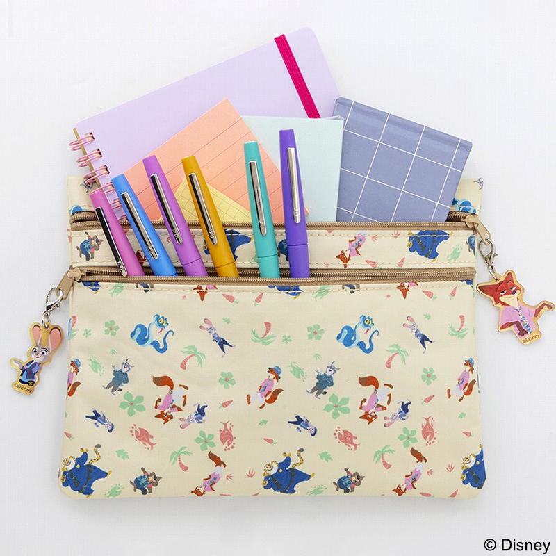 文房具入れやコスメポーチなどとして使える