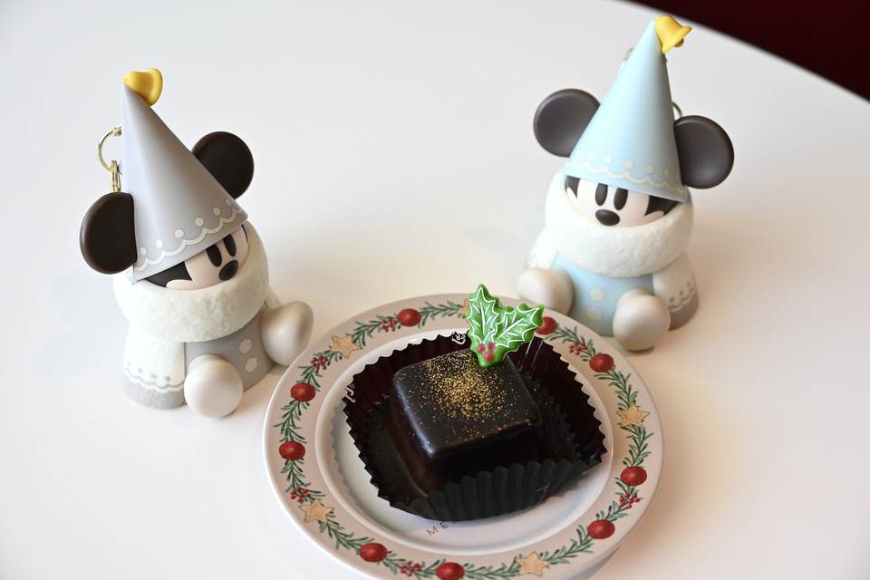 リルリンリン限定品 「未開封品」・ケーキ型クッション・スナックケース など6点 ベル型がかわいい！リルリンリンミニスナックケース | Hatama Official