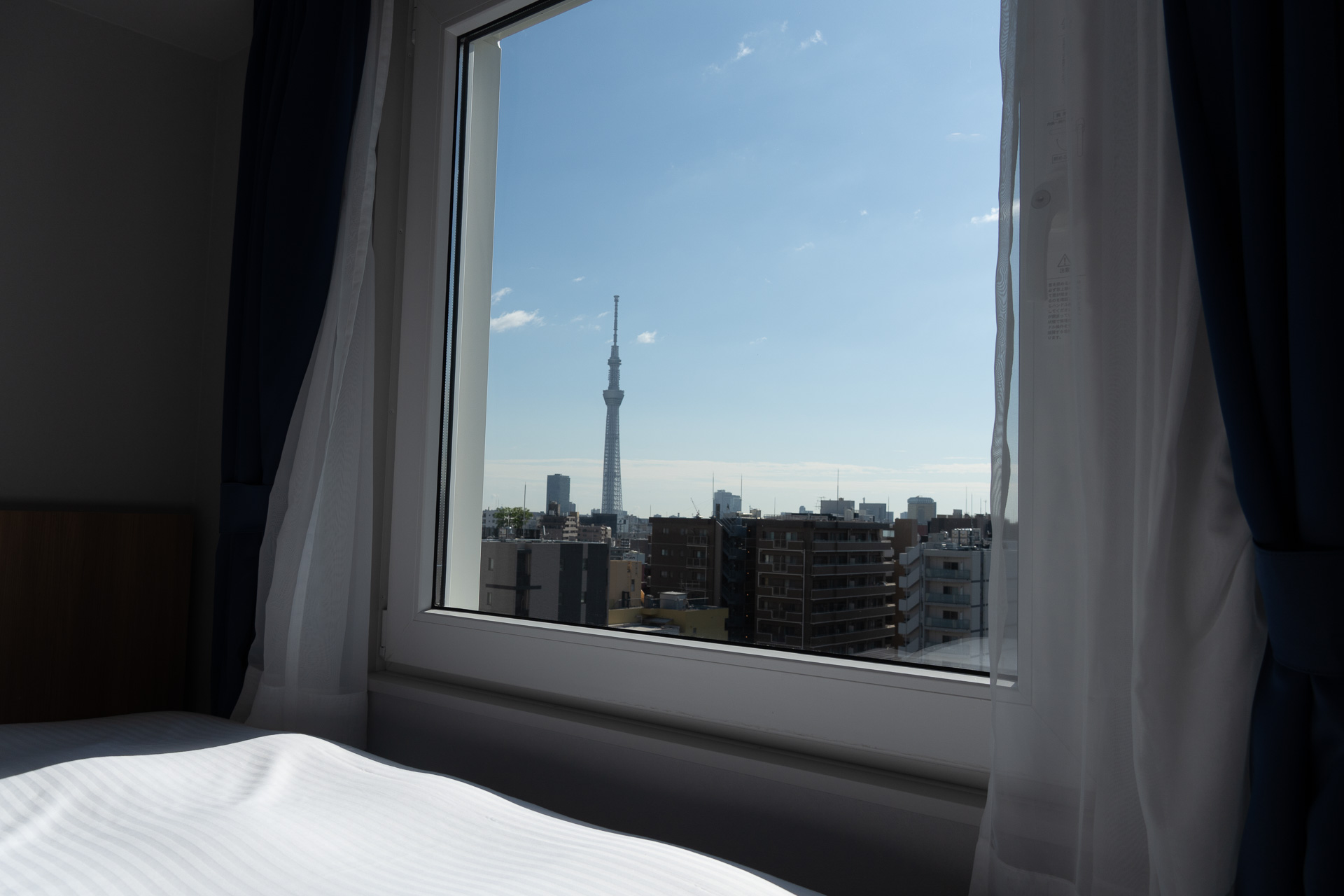 プレミアムプラスルームからはスカイツリーがよく見える。シーズンなら花火大会も客室から楽しめるという