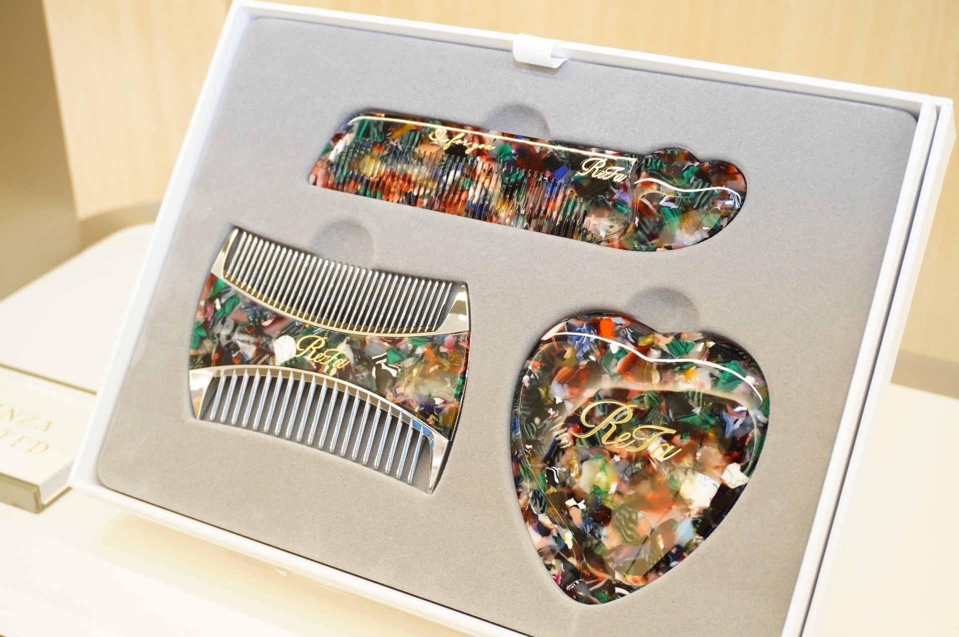 ReFa GINZA限定のギフトセット