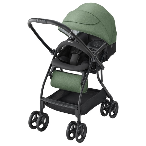Aprica 2点セット（7万5900円）は、ベッド型チャイルドシート「フラディアグロウISOFIXセーフティープラスAB」＋軽量オート4輪ベビーカー「ルンルン AB グリーン」