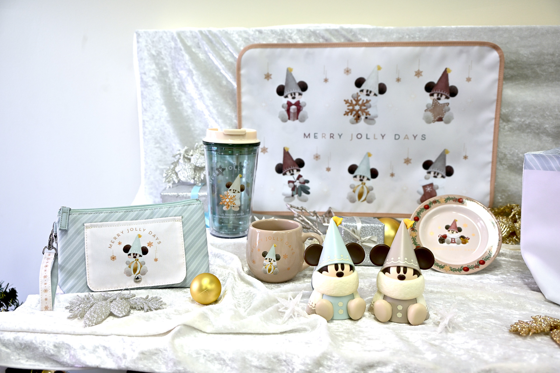 「リルリンリン」デザインのフードスーベニアも多数発売！