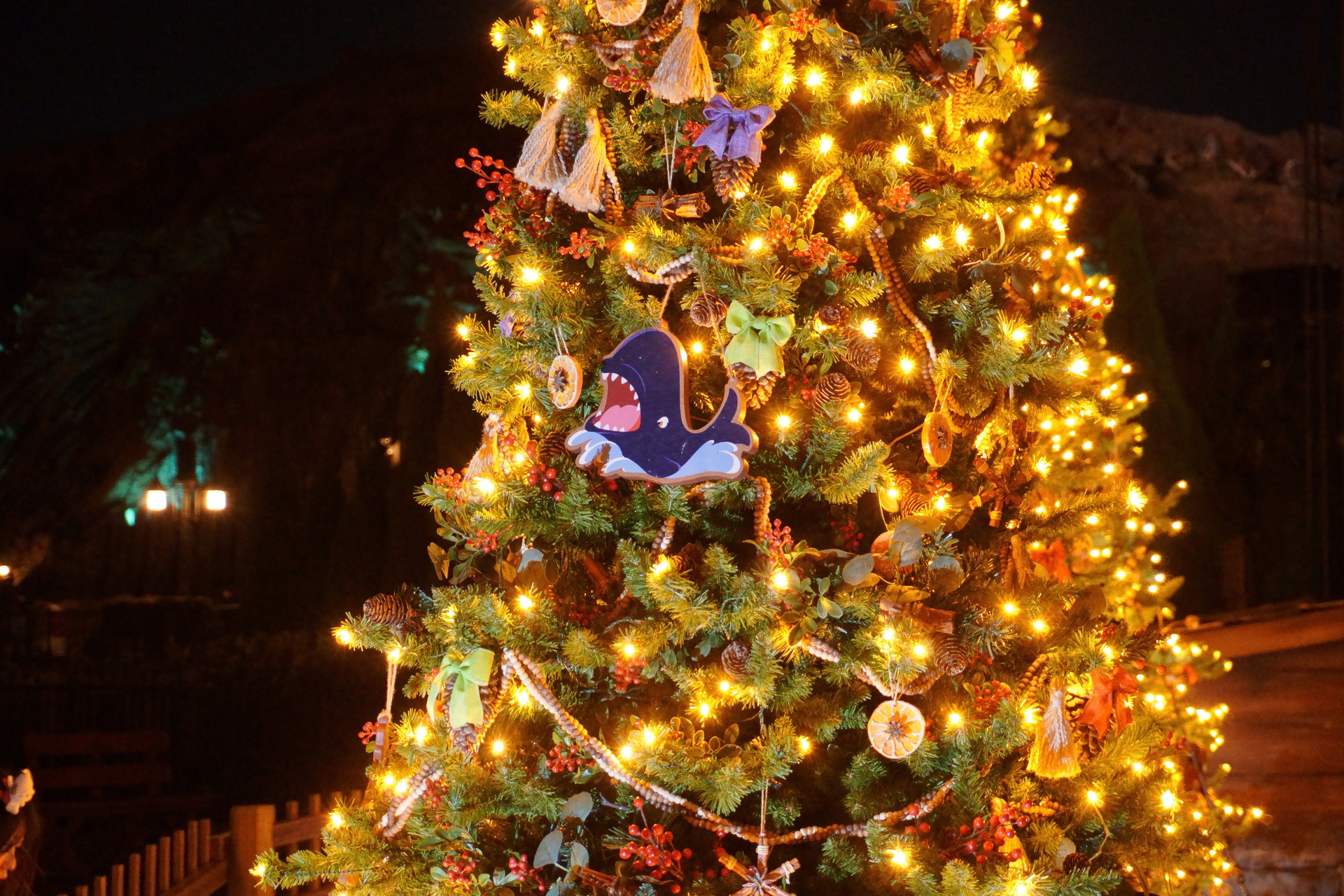 今年から新たに登場したメディテレーニアンハーバー周辺のデコレーション。ピノキオがモチーフだ