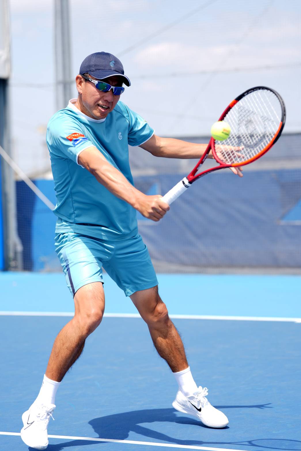 鈴木貴男プロによるプライベートテニスレッスン