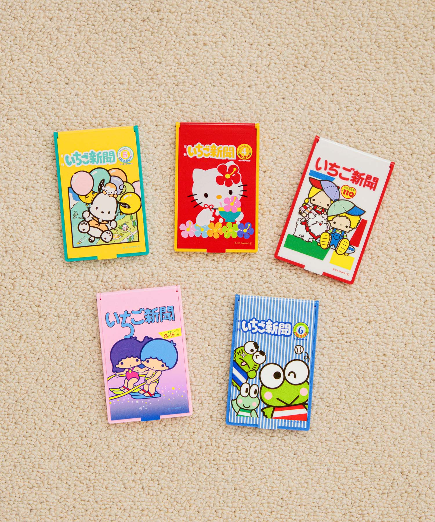 miniミラー（全5種、各880円）