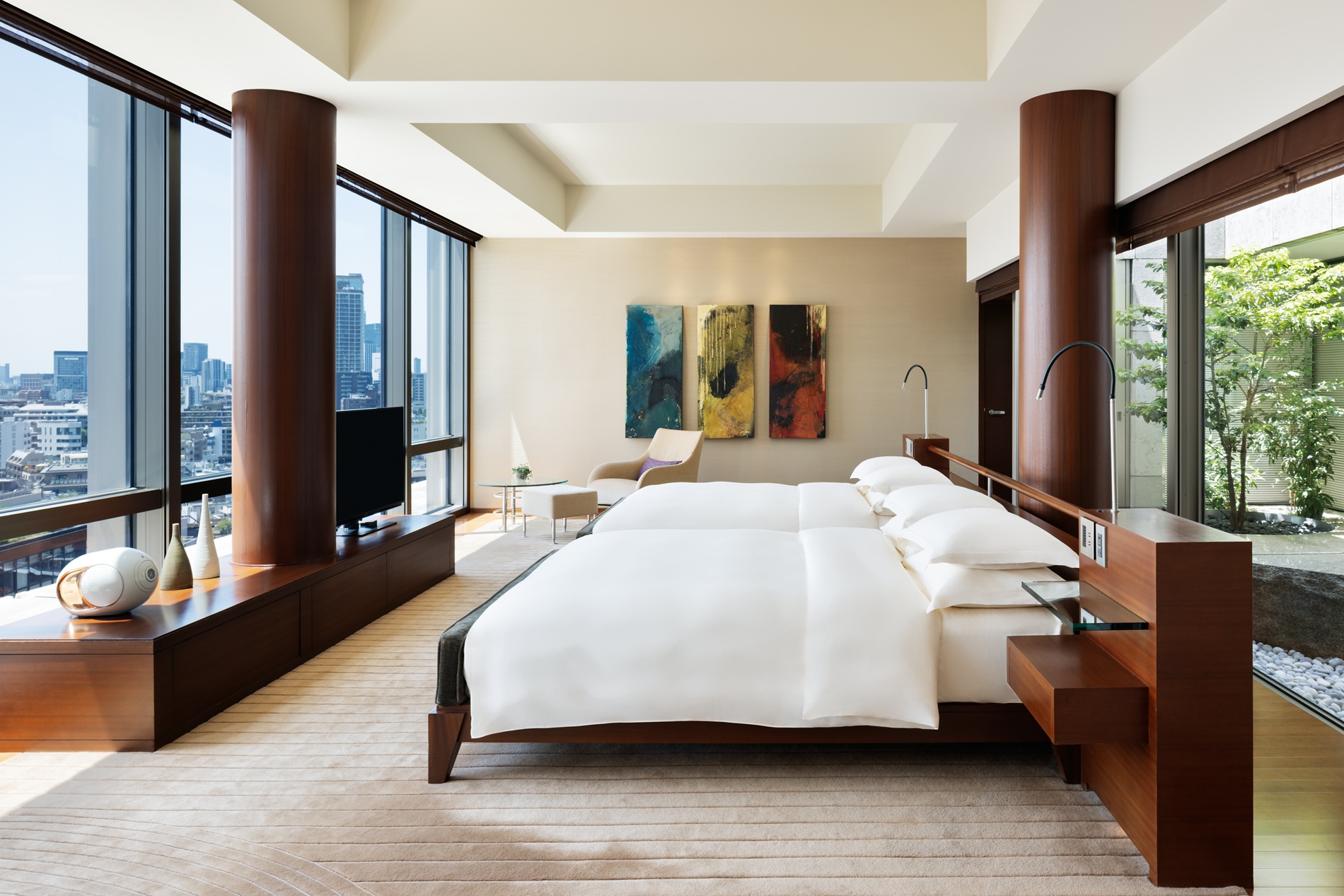 グランド ハイアット 東京の期間限定宿泊プランで、ReFa VITALWEARおよびReFa LINEN製品が採用される