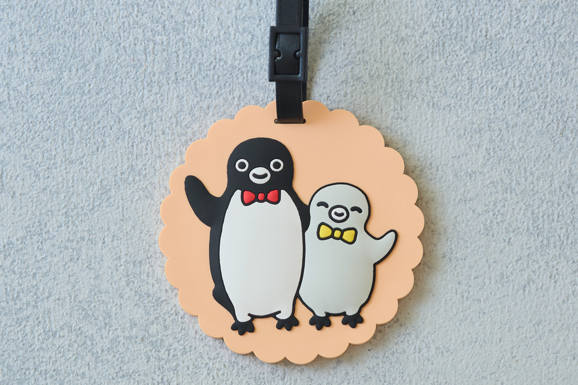 「Suicaのペンギン ラゲッジタグ（なかよし）」（1570円）