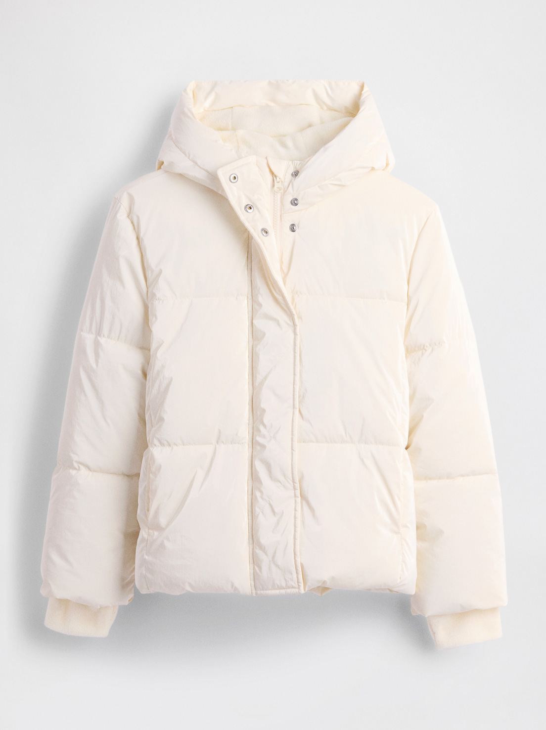 暖かくて軽量なパファージャケット