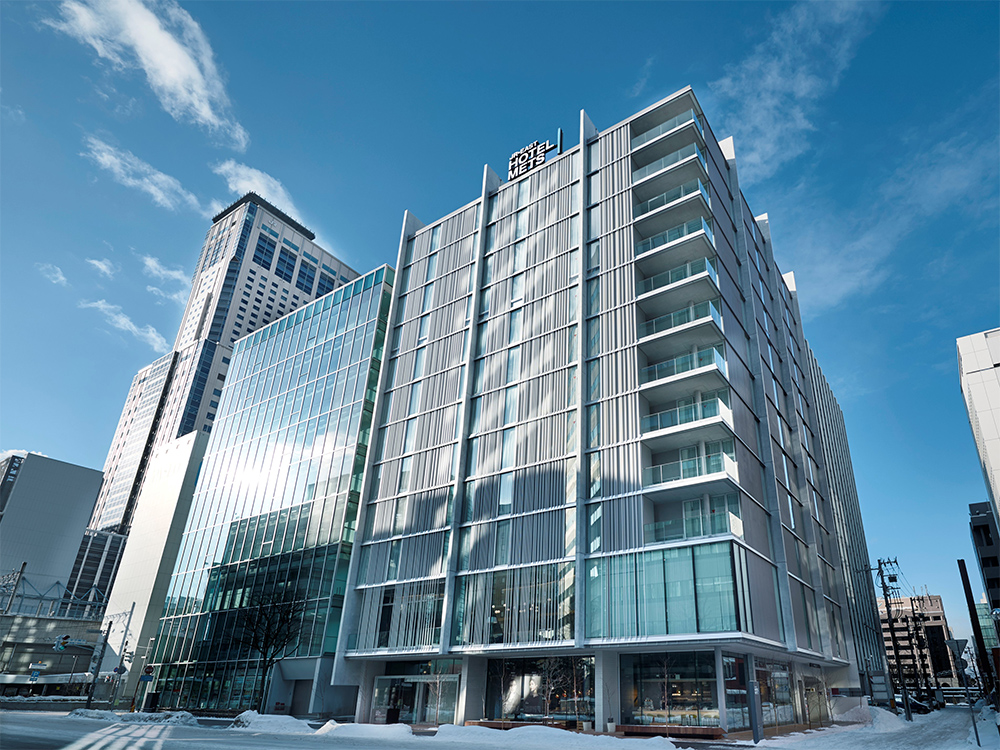 宿泊料金はホテル内での朝食代を含む