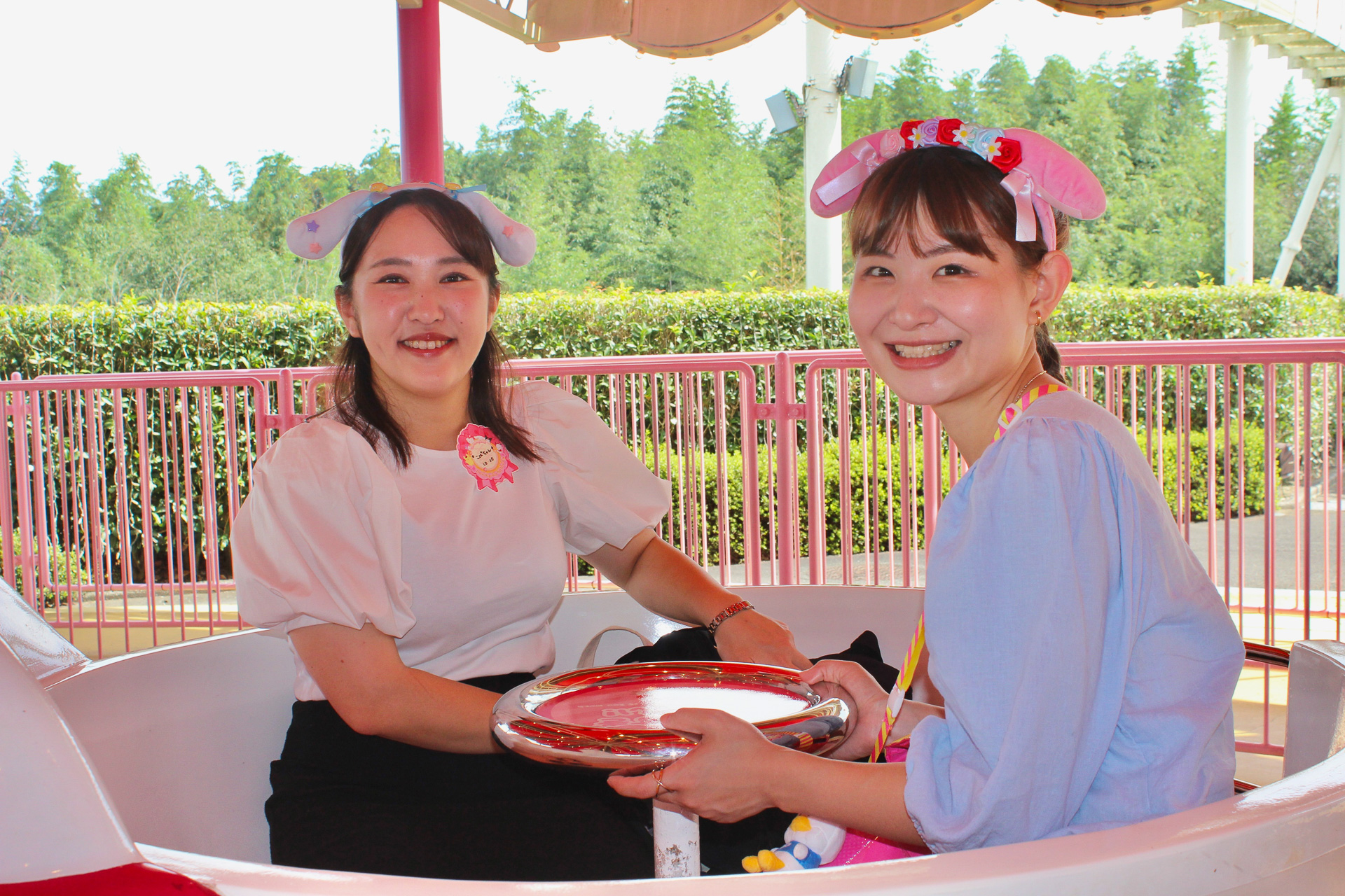 アトラクションや園内の様子