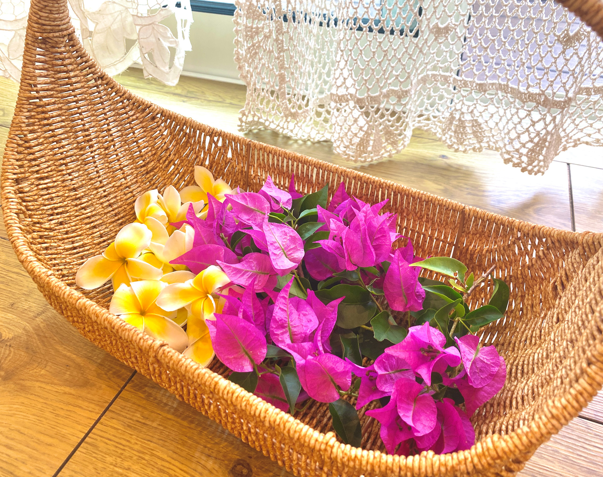 摘んできた花々