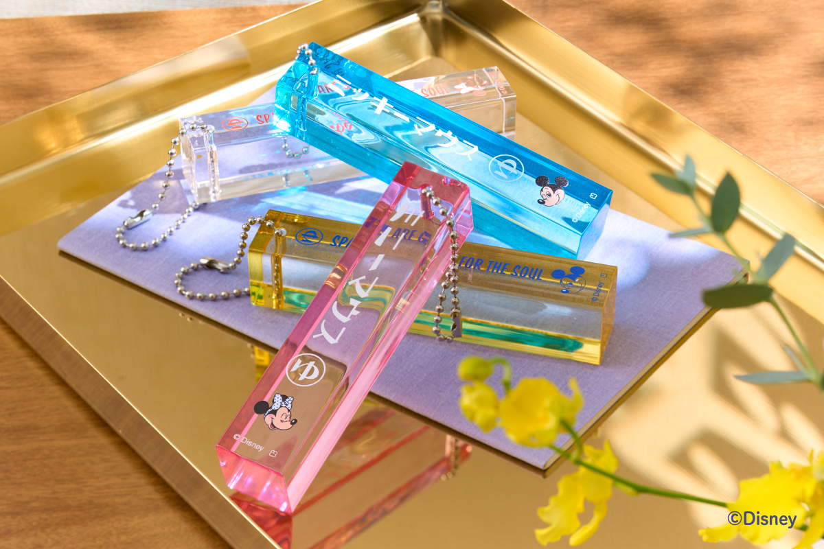 ホテルキー風チャーム アクリル（850円）