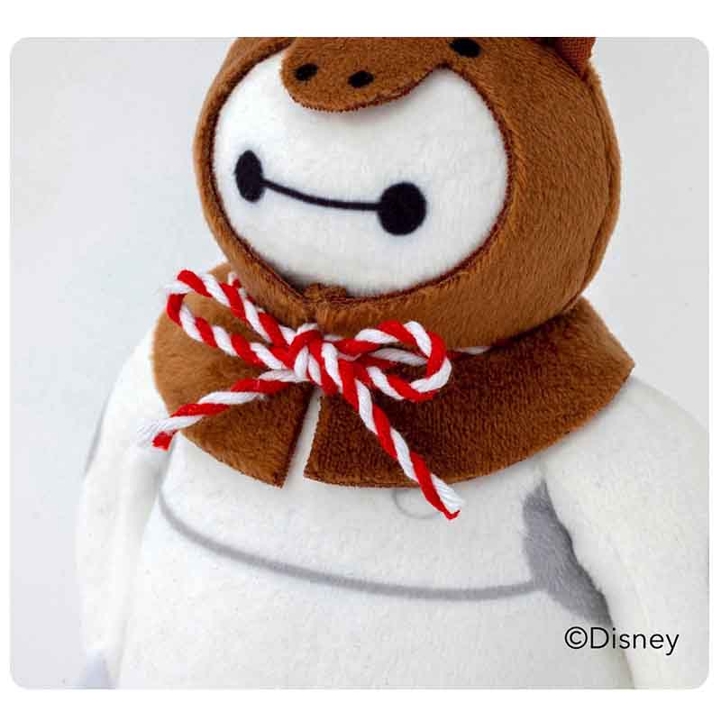 幸せが駆け込むことを願ったベイマックスうま。帽子は着脱可能