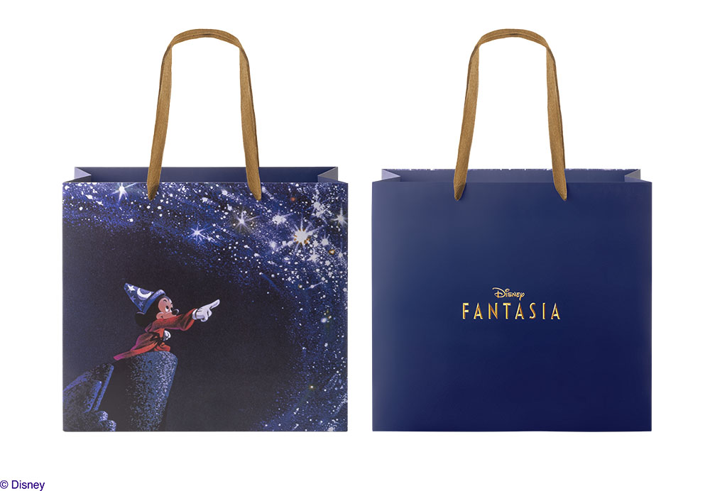 専用の収納袋とショッパーが付属