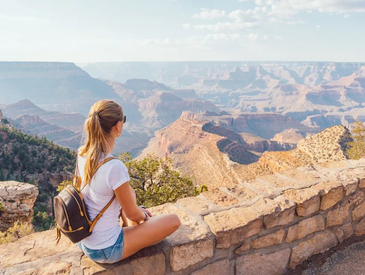 グランドキャニオン国立公園 サウスリム日帰り観光ツアー