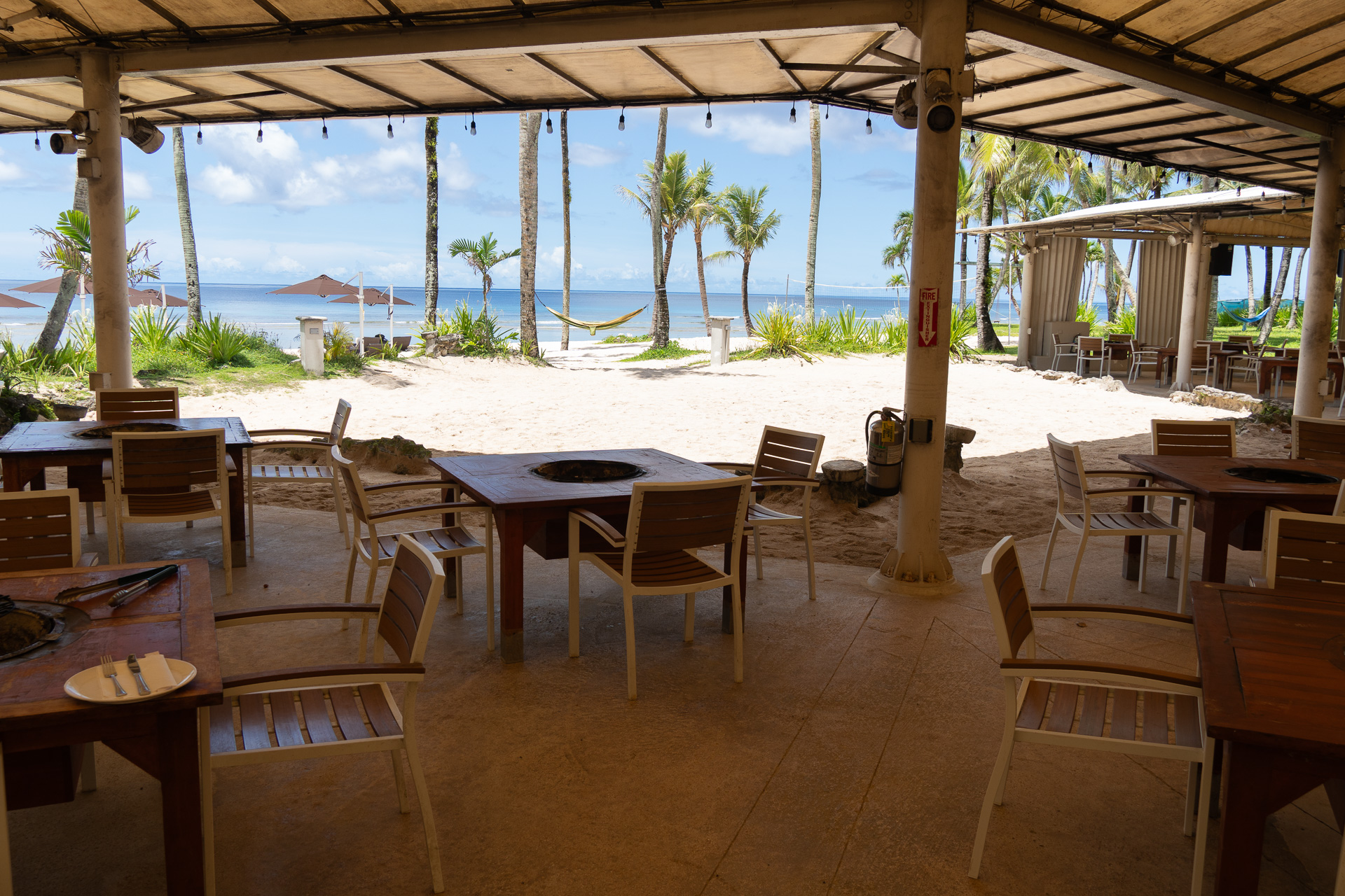 ガンビーチへはシャトルで2～3分で連れて行ってもらえる