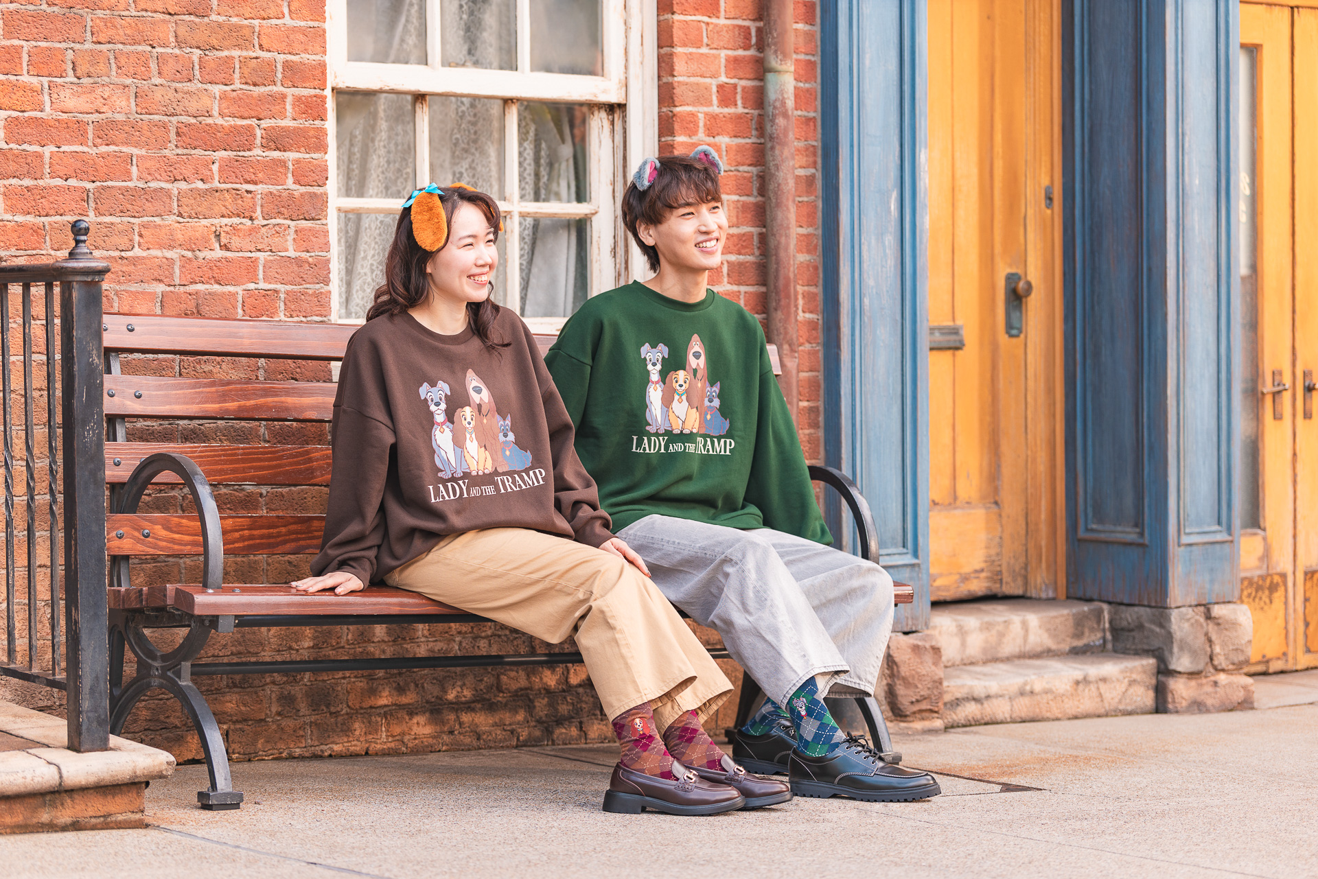 パークで「わんわん物語」コーデが楽しめる