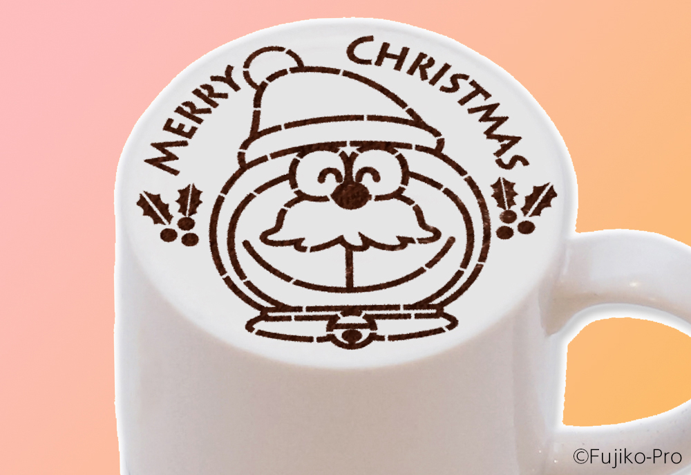 クリスマス柄の「ラテアートドリンク」（カフェラテ/ココア、各700円）はイートイン可能