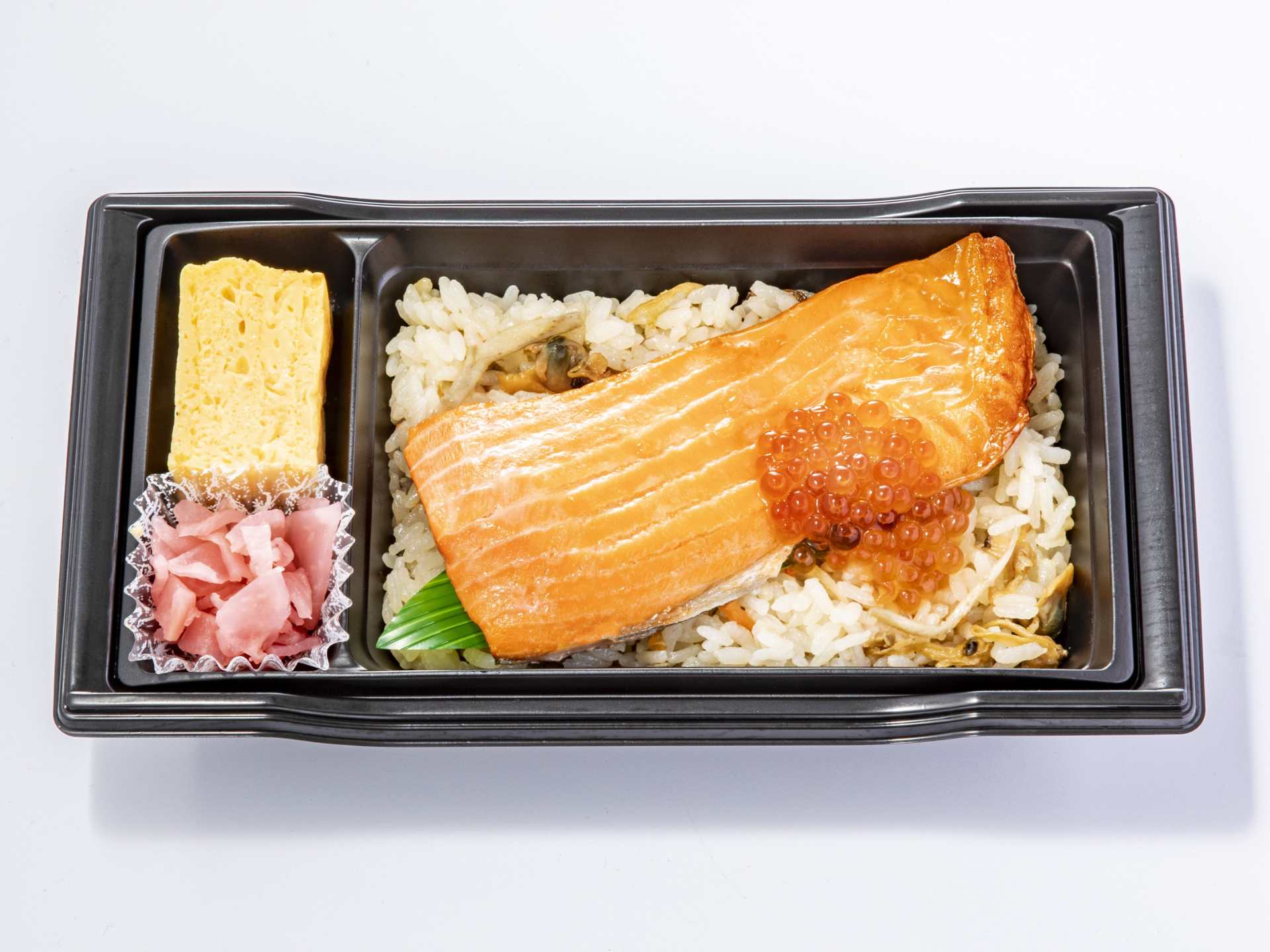 てとて「鮭ハラミといくらの親子飯」