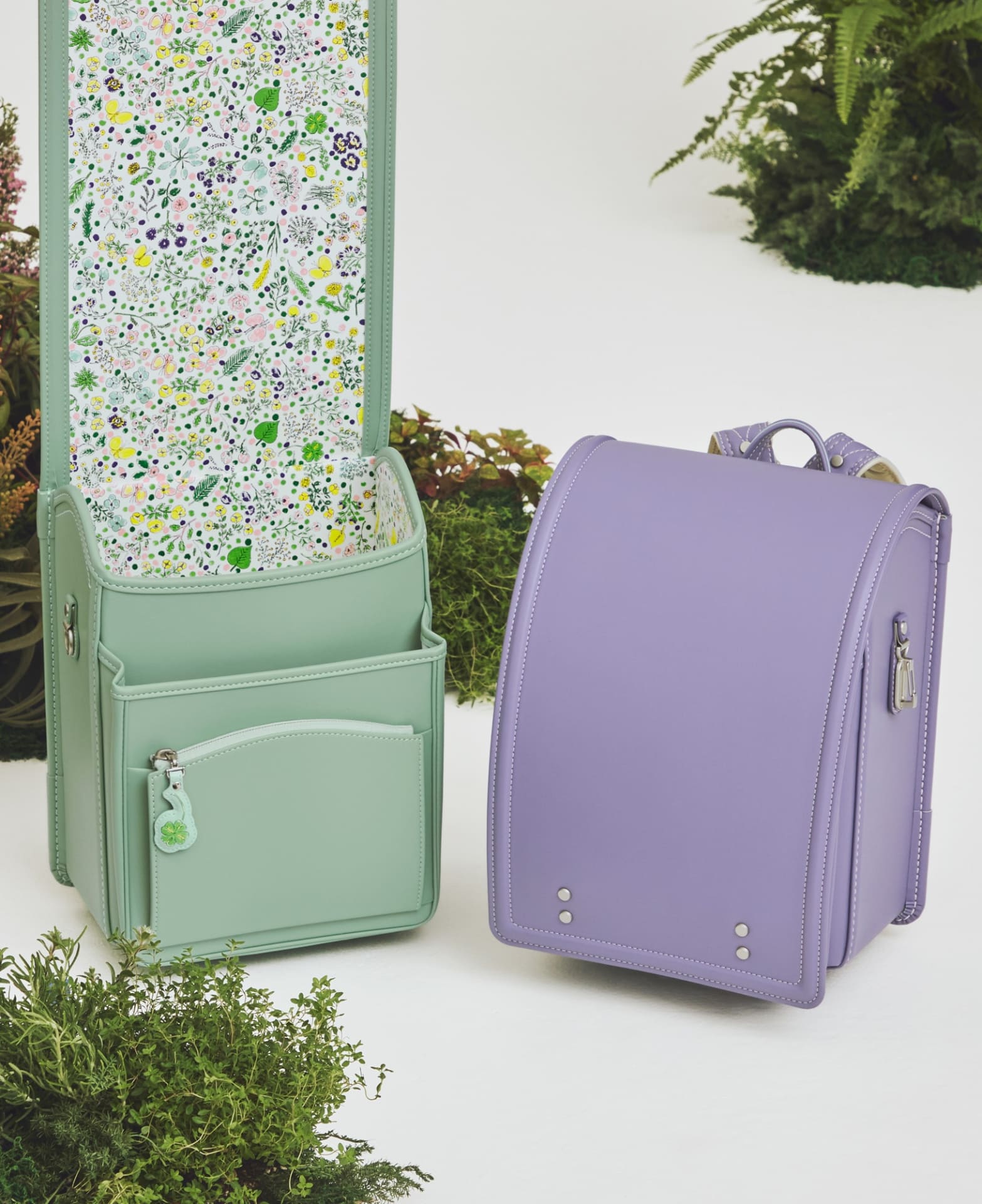 「garden of light 光の庭園」（ユーカリ、パープル）