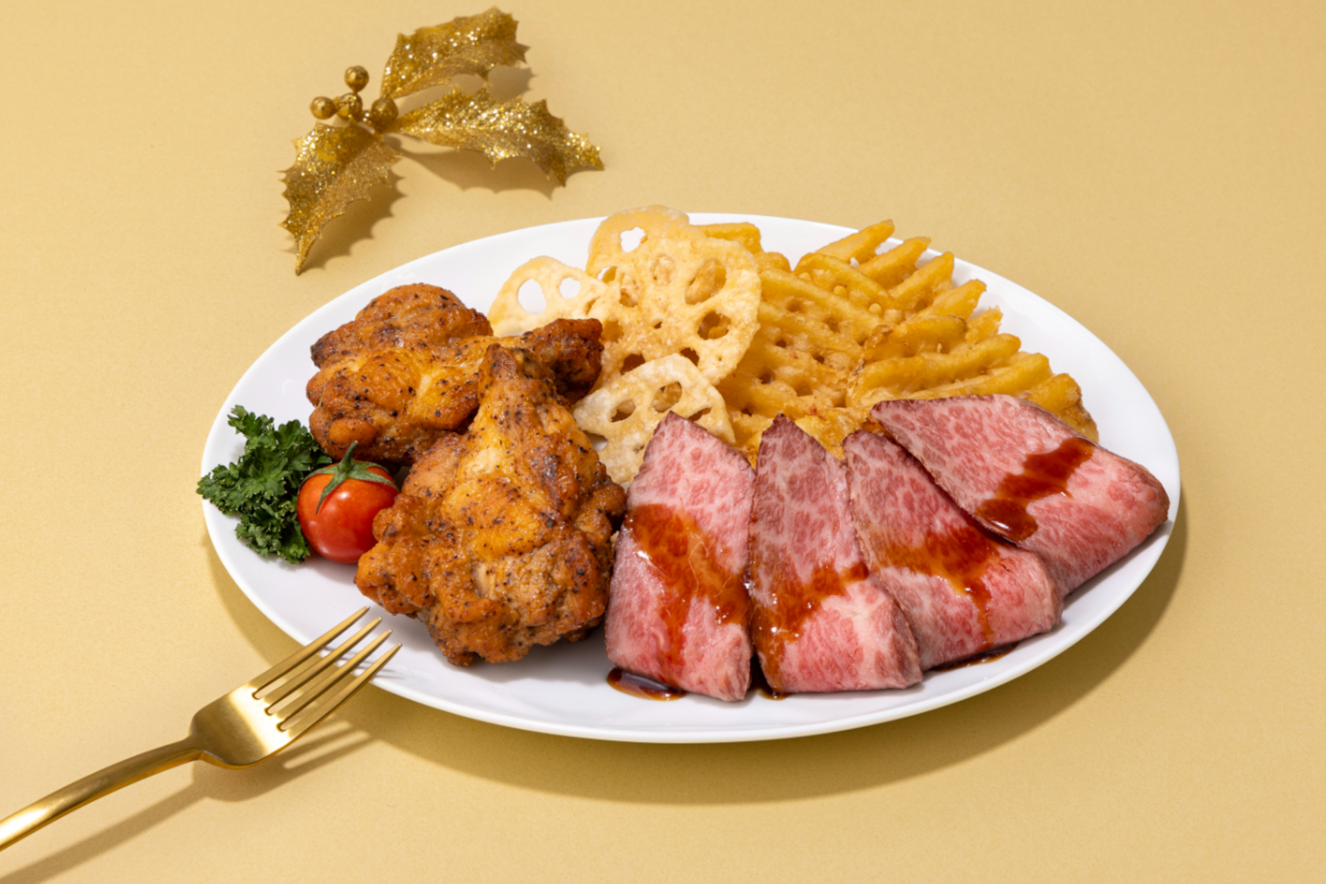 和牛の壱丁田「和牛のグリルステーキと手羽黒胡椒焼き」（1パック2160円）