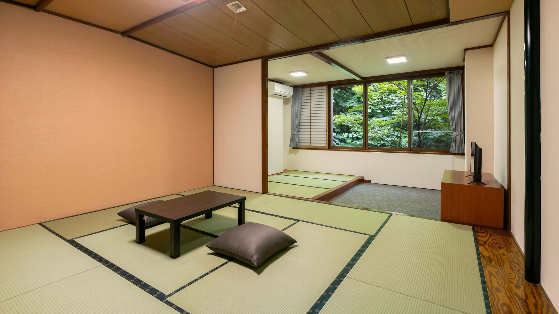 客室一例（スタンダード和室12畳）