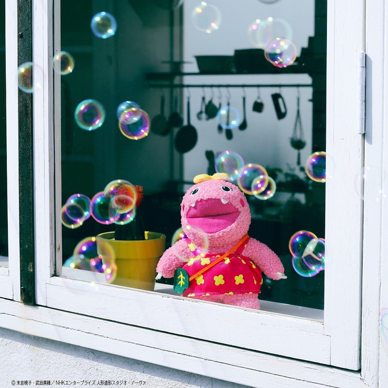 バッグに付けてお出かけしたり、インテリアとして飾ったりと、ぬい活が楽しめる