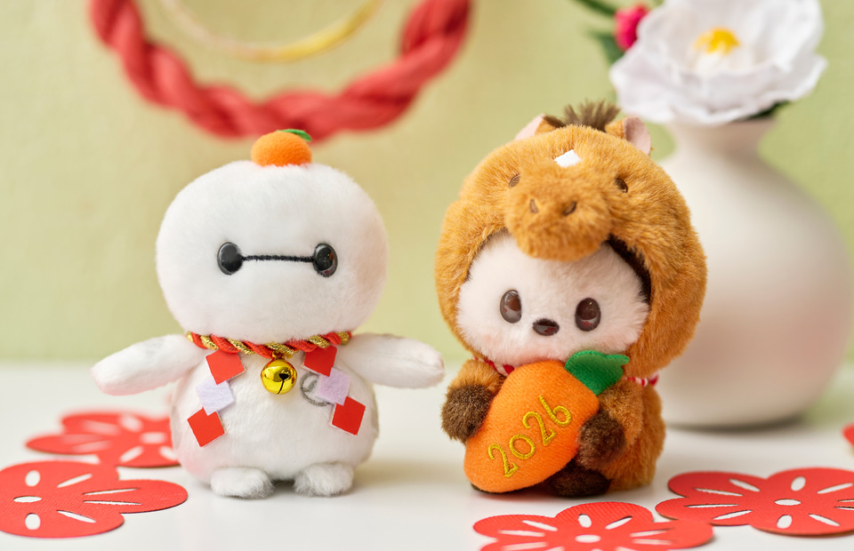 ディズニーストア、2026年お正月向けの縁起物は干支にだるまで
