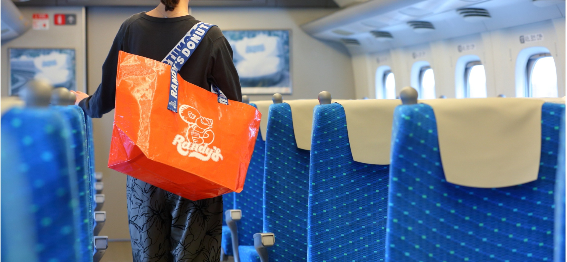 お土産として買うのはもちろん、新幹線の車内でも手軽に味わえる