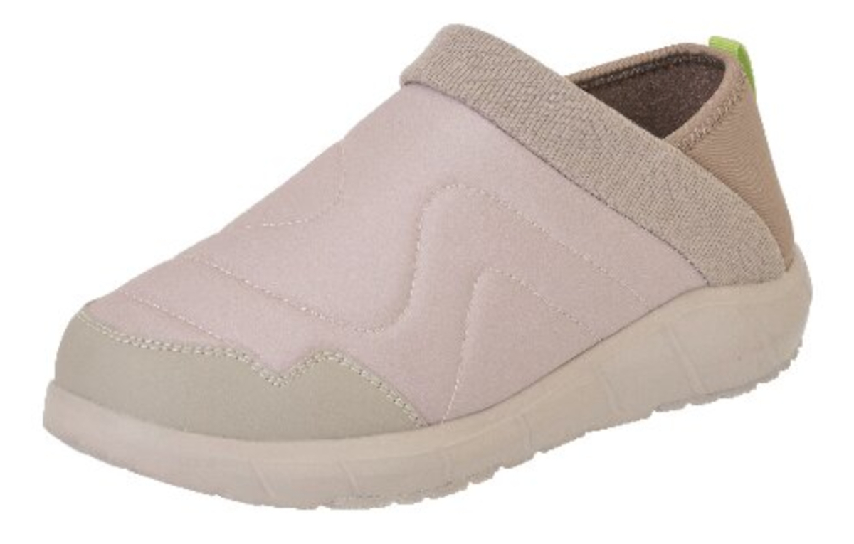 1位「トレッドモックエコ」、価格1780円、サイズS～3L、カラー4色（ブラック、ネイビー、パープル、カフェ）