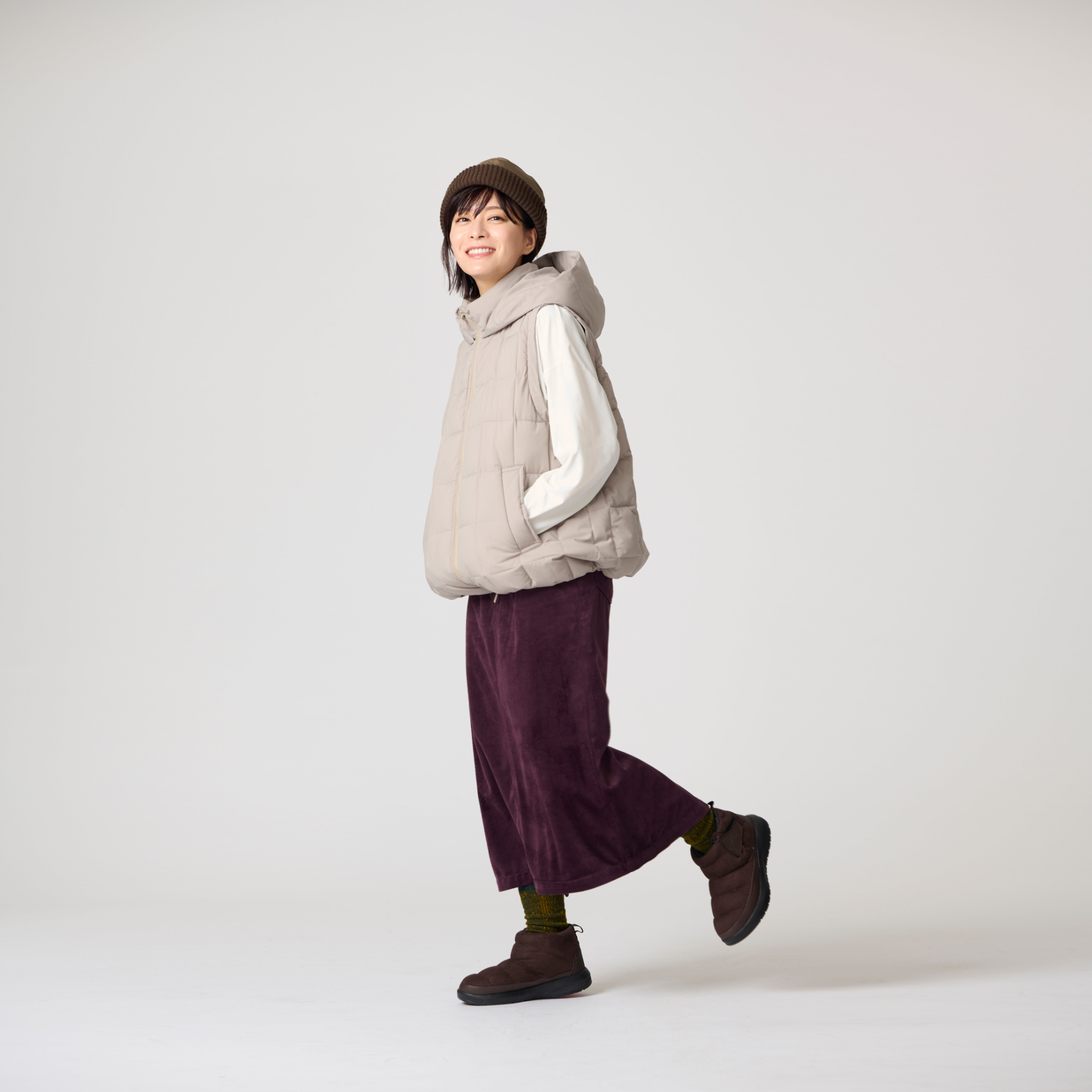 2位「防寒ブーツ ケベックショート」。赤外線蓄熱素材を内蔵したあったか防寒ブーツ。反射材付きで、耐久撥水も備える