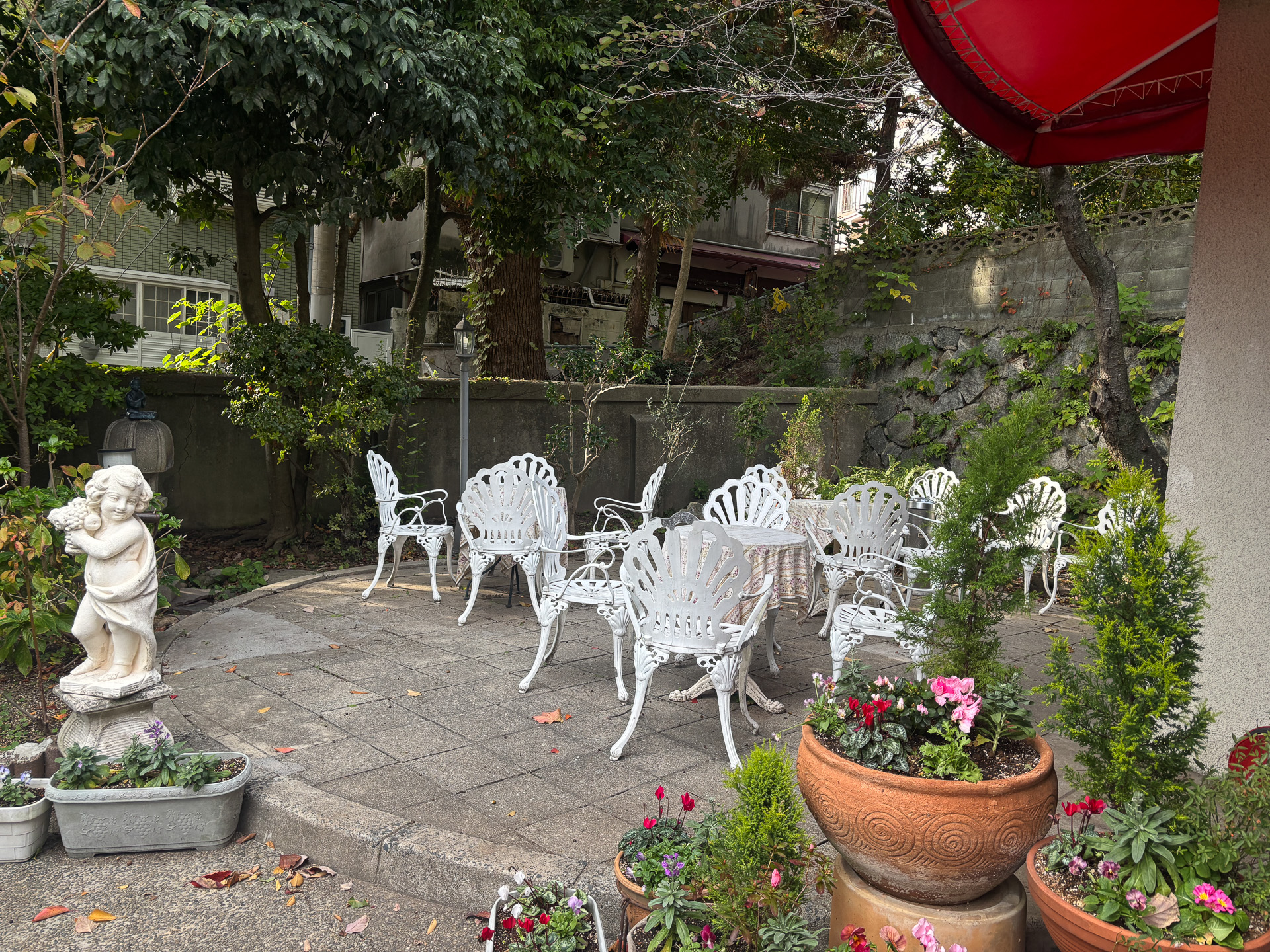 パラディ北野入口