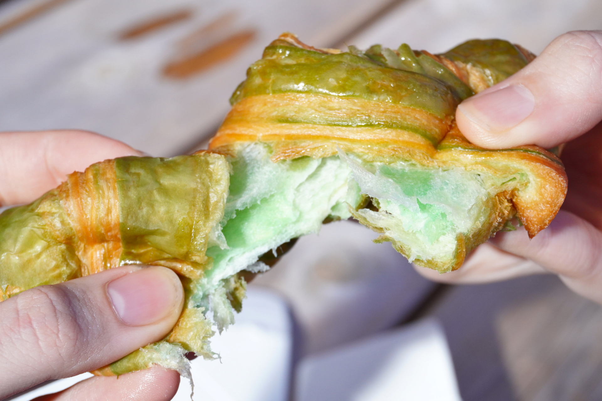 クロワッサン抹茶