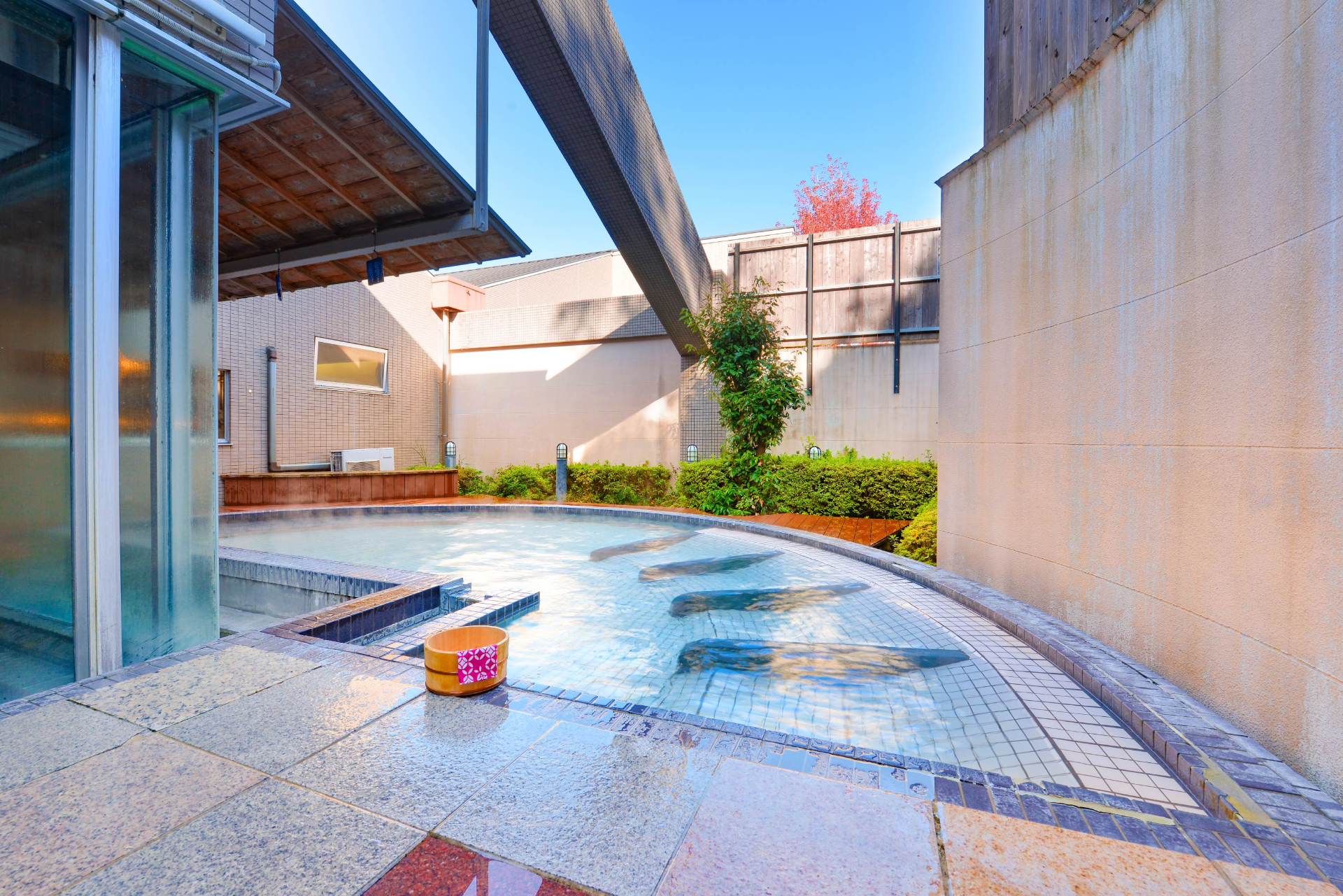 君津の森では「いいふろ会員」提示で土日祝・繁忙日ランチバイキングが500円オフ（12月6日～）