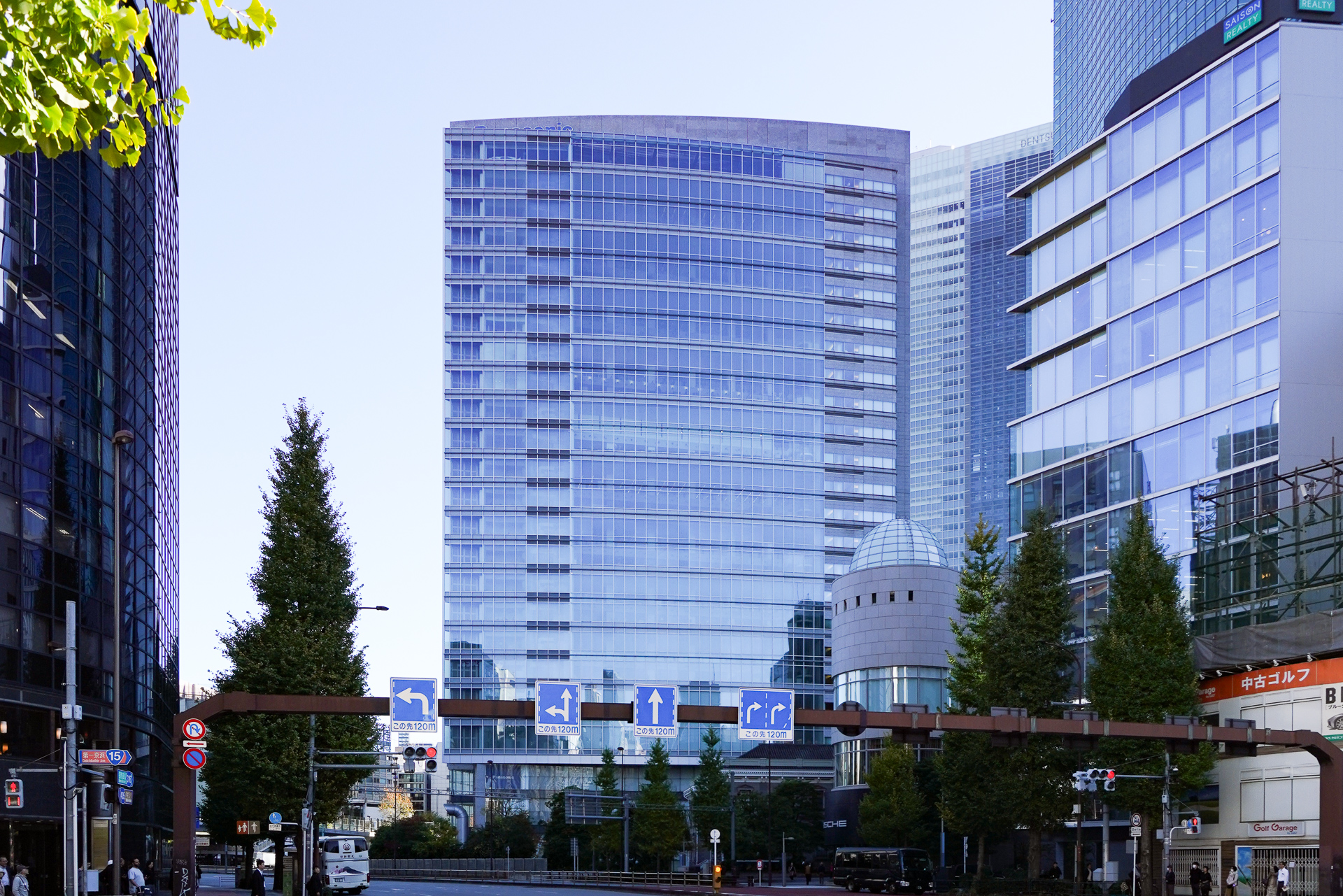 パナソニック東京汐留ビルにて