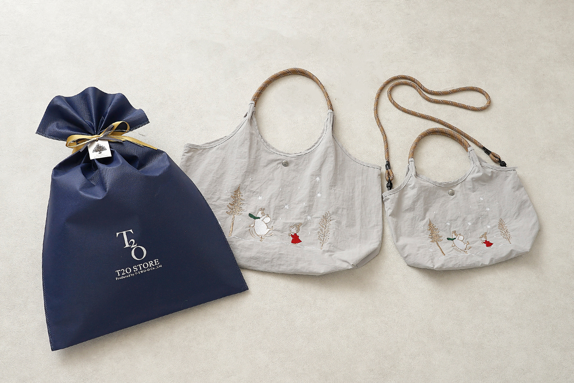 クリスマスラッピングサービスも