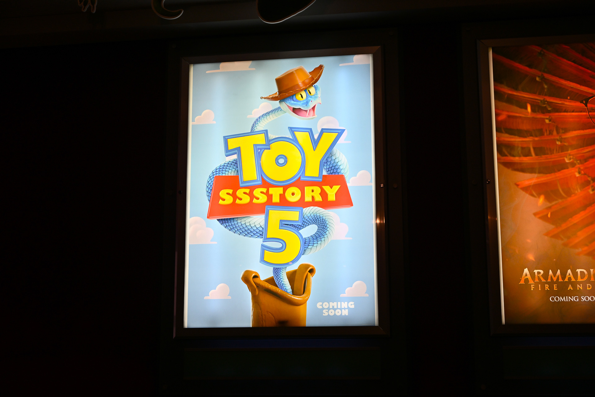 周囲のポスターもズートピア化