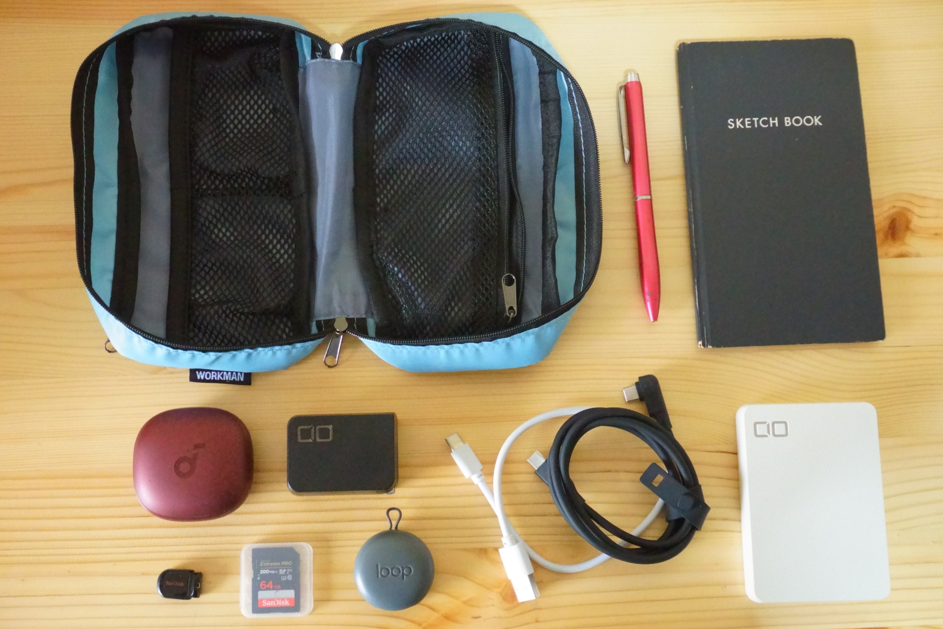 思ったよりたくさんの小物を収納できる