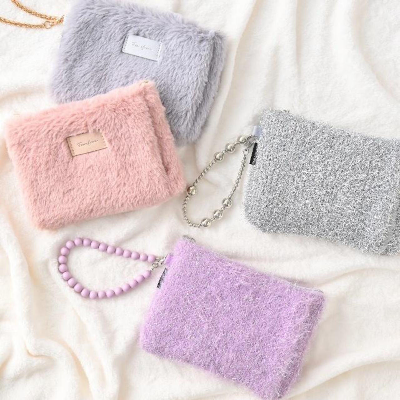 両手を温められるカイロポーチ」