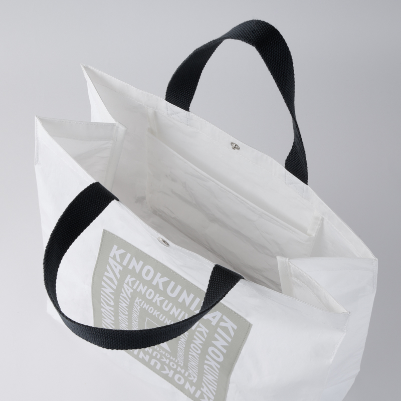 「お年玉袋」は大容量バッグ付き（写真はお年玉袋1万5000円用）