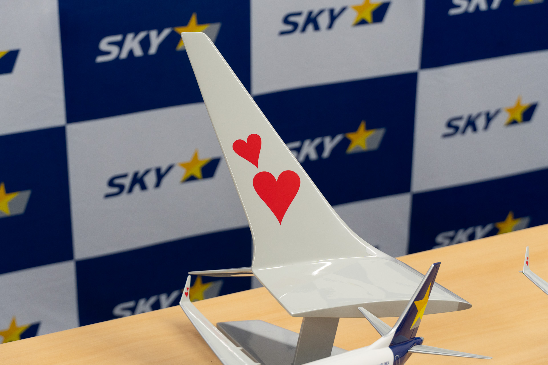 ウイングレットはハートマークが2つに